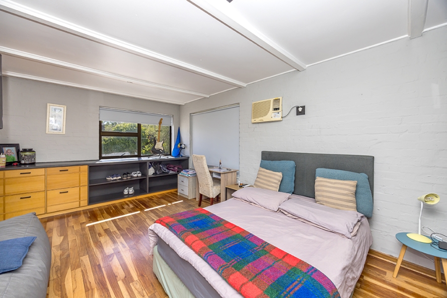 6 Bedroom Property for Sale in Brandwacht Western Cape